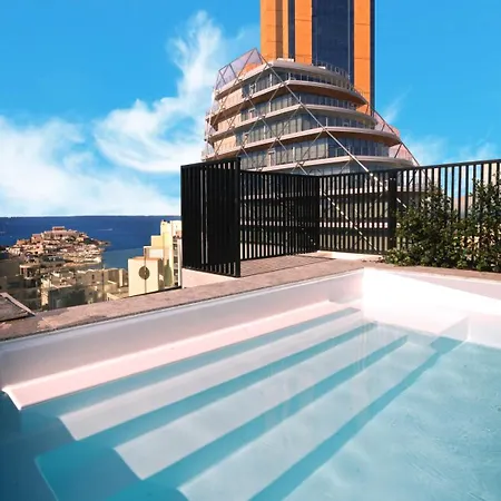 Onyx Hotel 3*