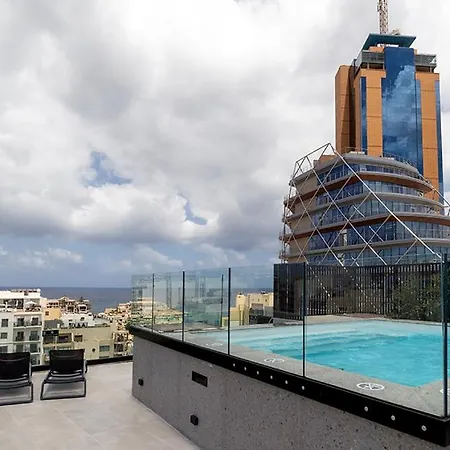 Hotel Onyx Saint Julian's