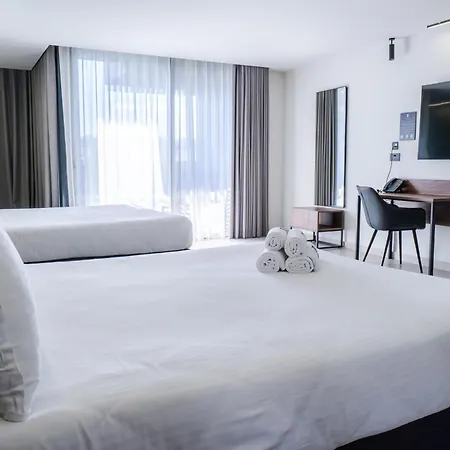 Hotel Onyx Saint Julian's