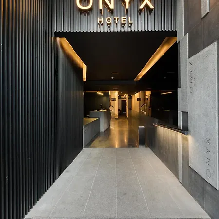 מלון Onyx Saint Julian's
