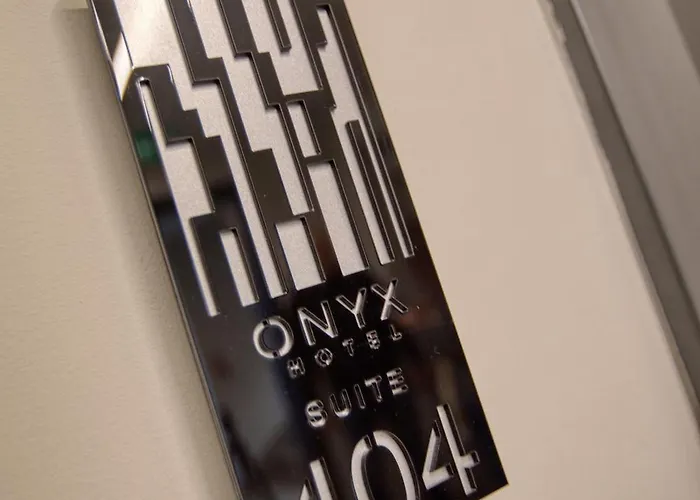 Onyx Otel Saint Julian's