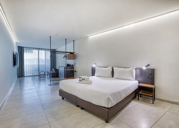 Onyx 3* Saint Julian's